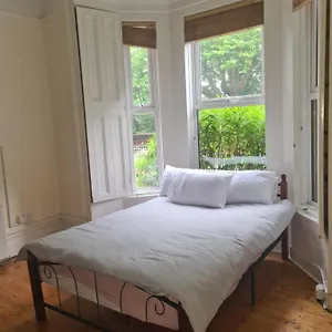 https://drumcondra-road-lower.dublin-hotelsweb.com