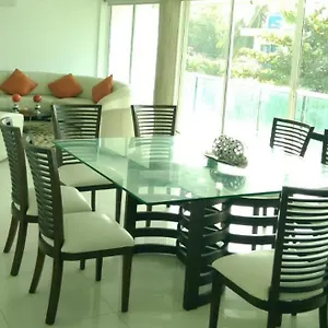 https://apartamento-luxury-playa-azul-200m.cartagena-hotels.org